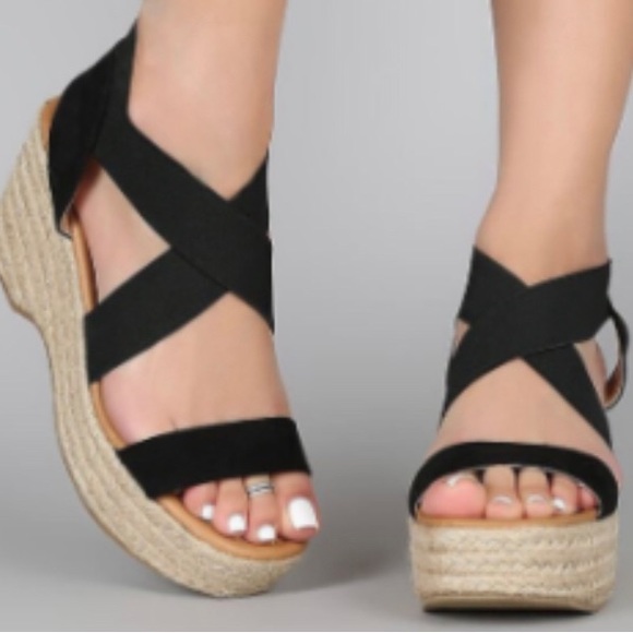 New low wedge espadrilles with elastic 8 left - Picture 4 of 9